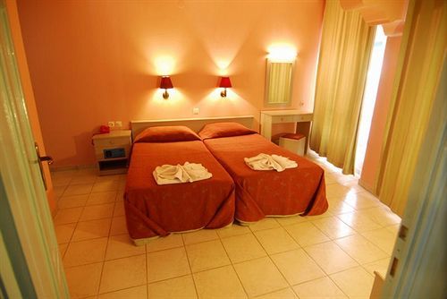 Akdeniz Apart Hotel Kusadası Esterno foto
